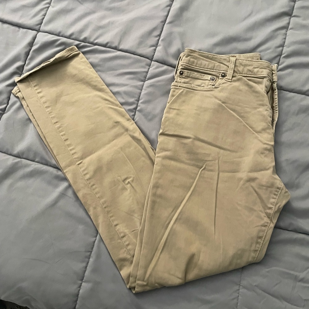American Eagle 32 x 34 khaki